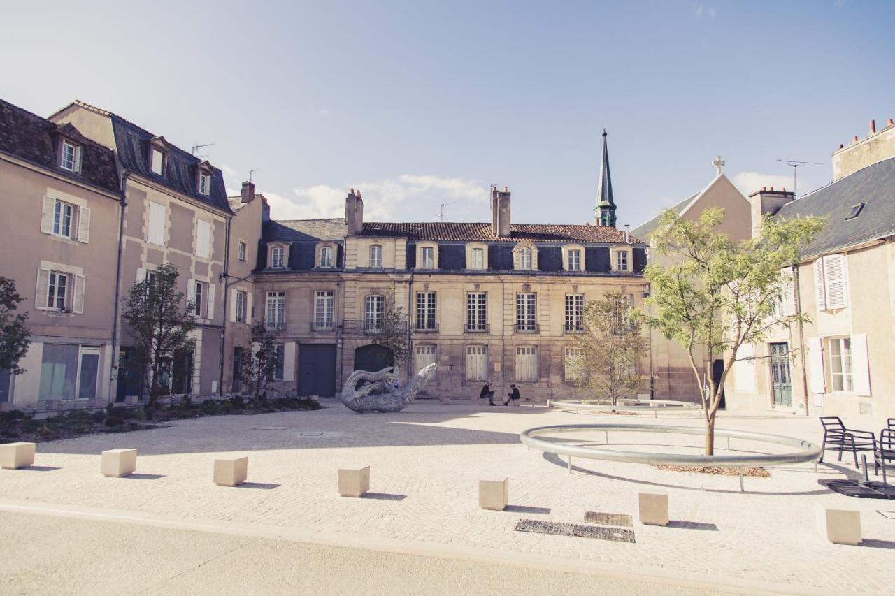 La Maison de la Liberté Jean-François de La Pérouse Poitiers Extérieur photo