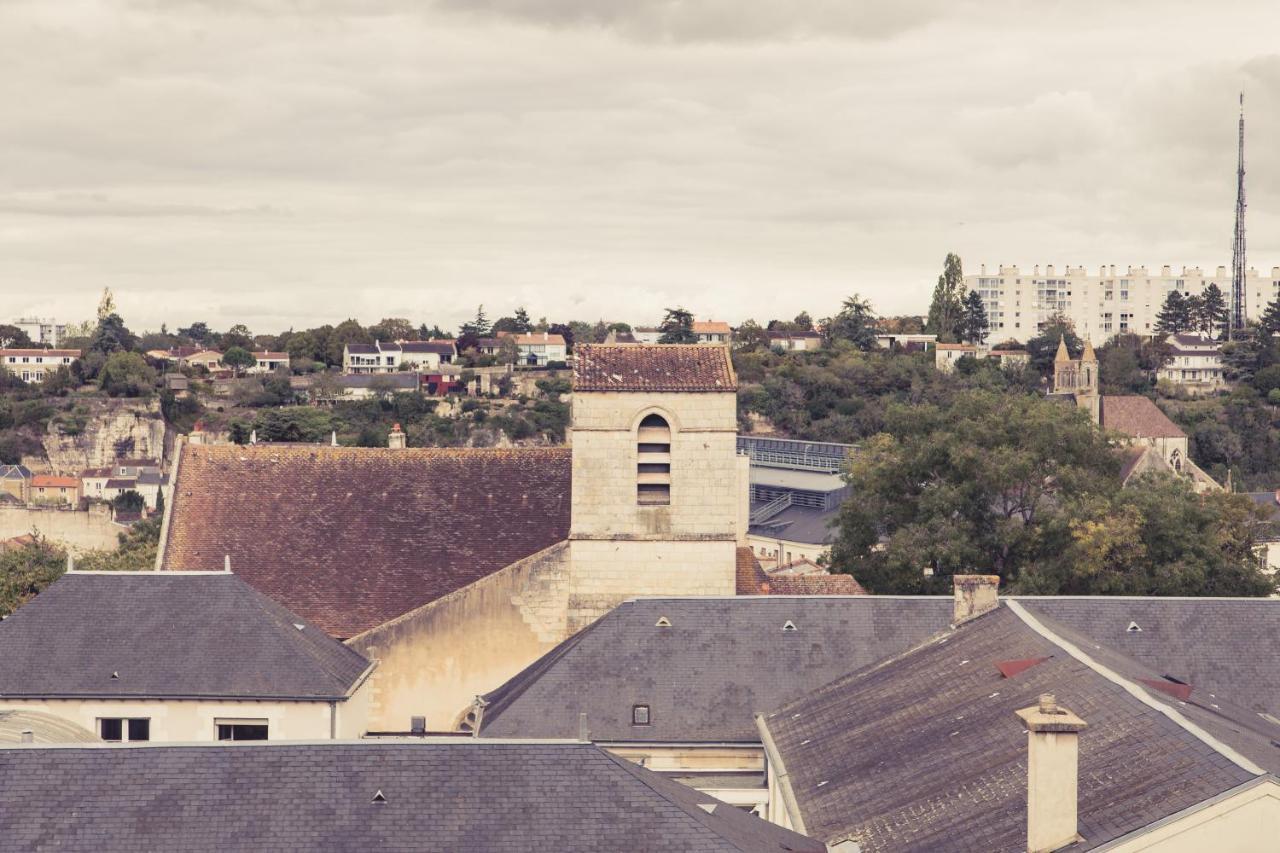 La Maison de la Liberté Jean-François de La Pérouse Poitiers Extérieur photo